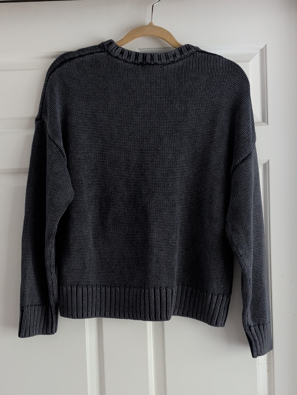 NWT GAP Washed Blue Crewneck Sweater - Picture 5 of 5